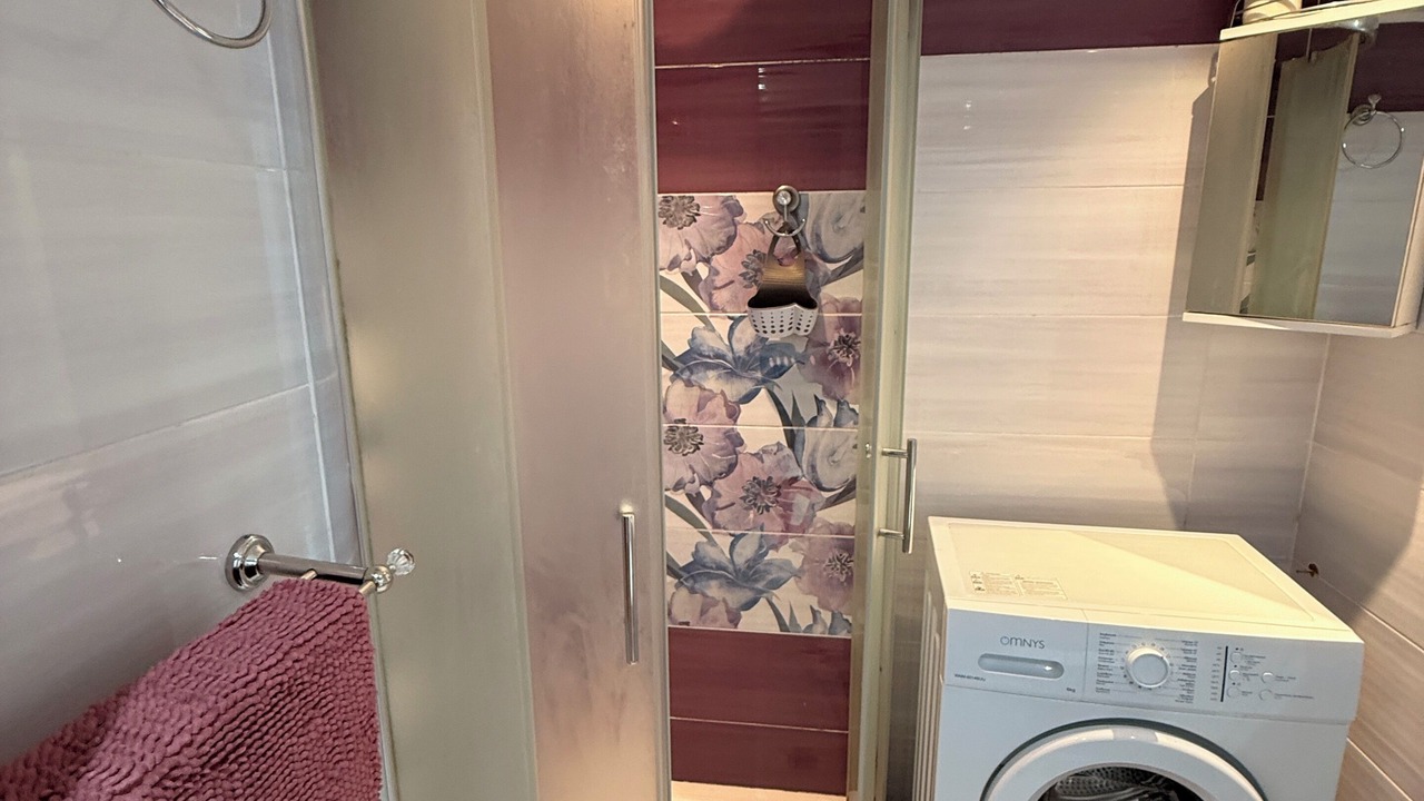 Photo of Bathroom in Melanos