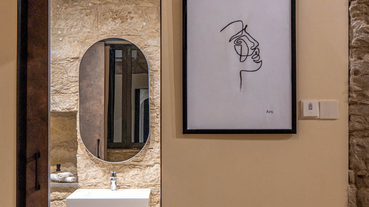 Photo of Bathroom in Pano Arodhes