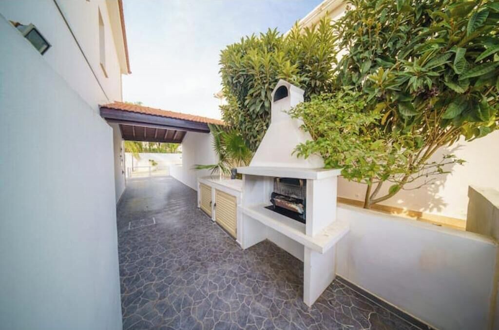 Photo of Outdoor in Mazotos
