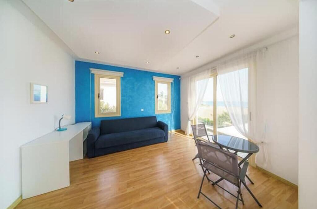 Photo of Livingroom in Mazotos