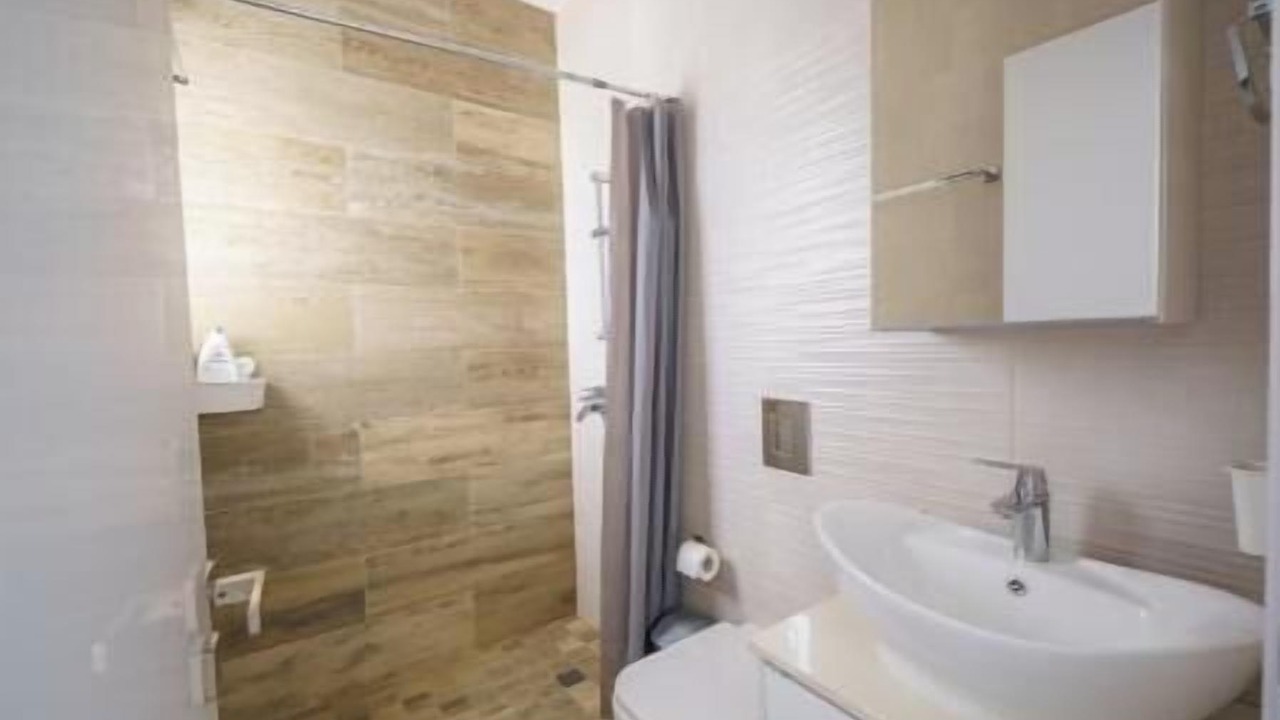 Photo of Bathroom in Paralimni