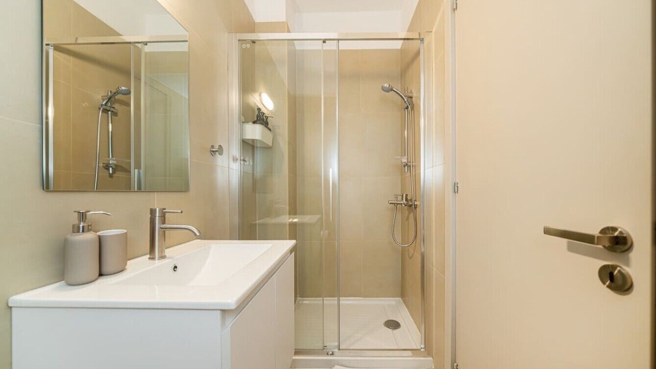 Photo of Bathroom in Aglantzia