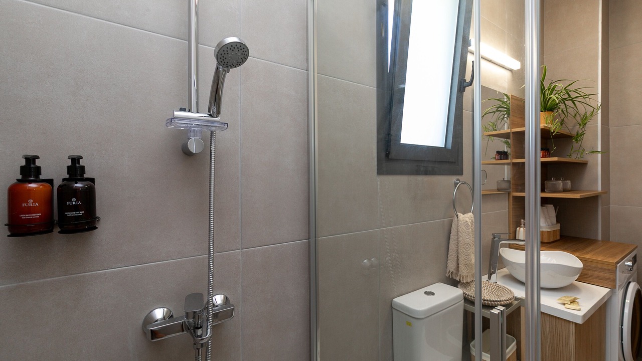 Photo of Bathroom in Universal