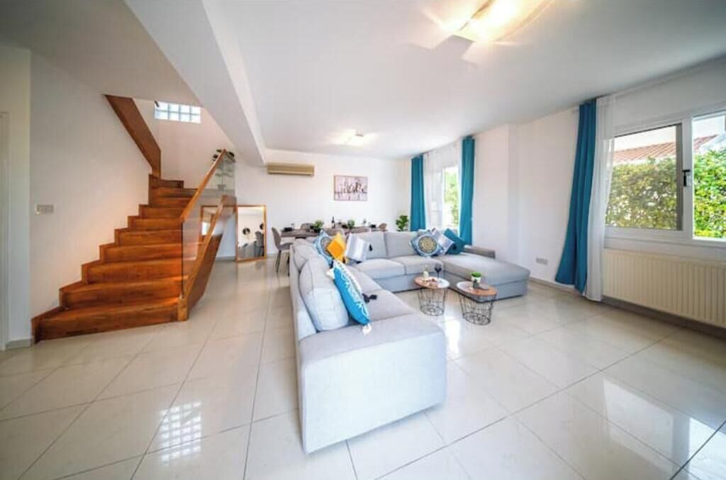 Photo of Livingroom in Livadia