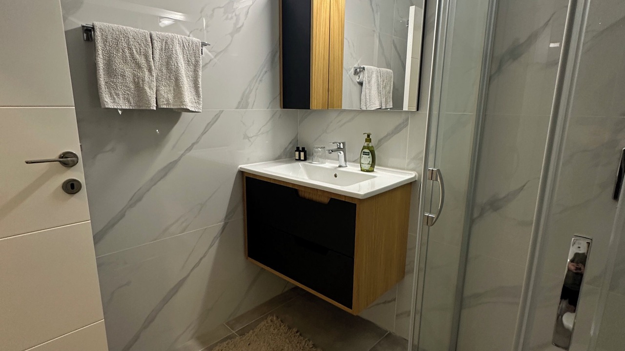 Photo of Bathroom in Trikomo