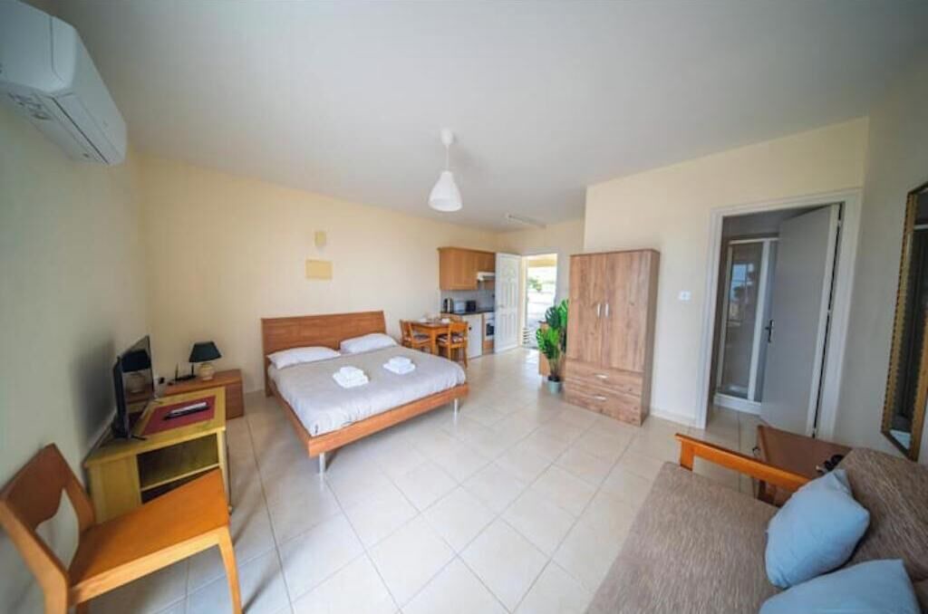 Photo of Bedroom in Peyia Town