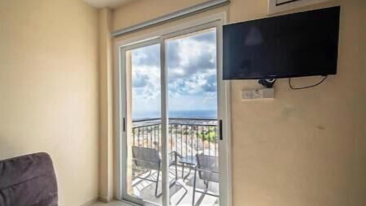 Photo of Livingroom in Peyia Town