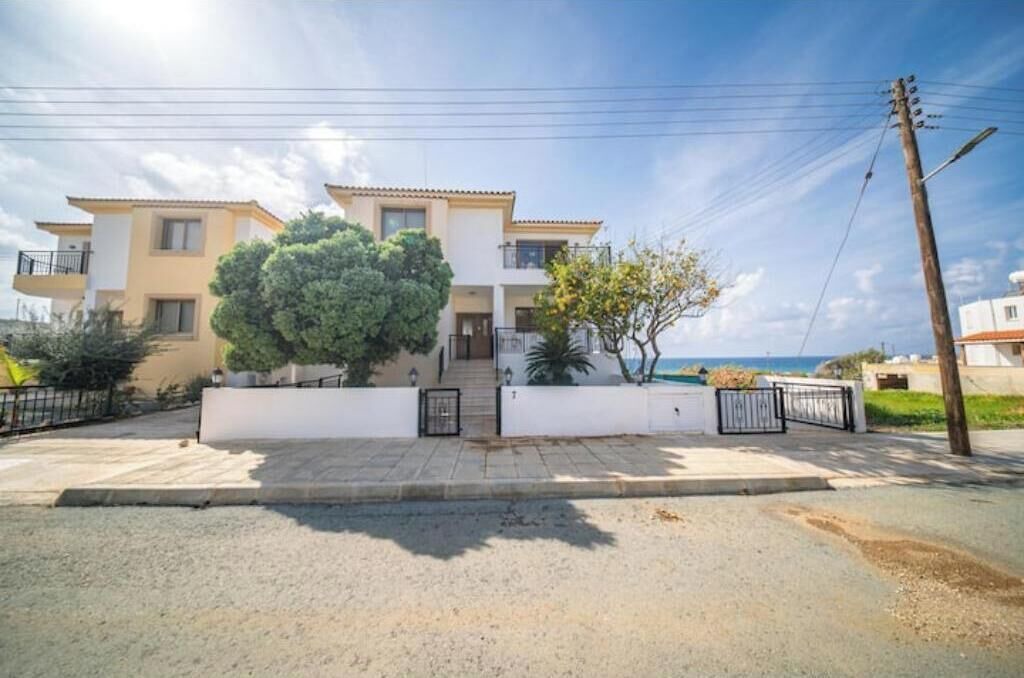 Photo of Outdoor in Pomos