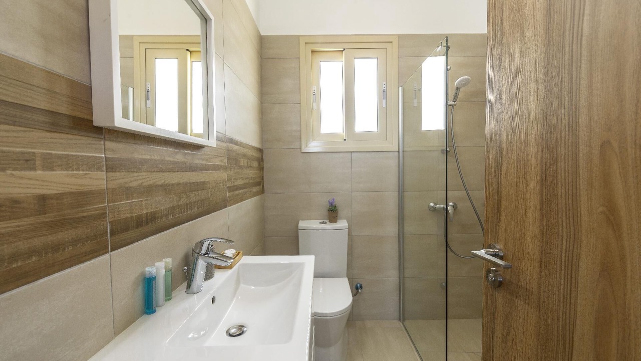 Photo of Bathroom in Pomos