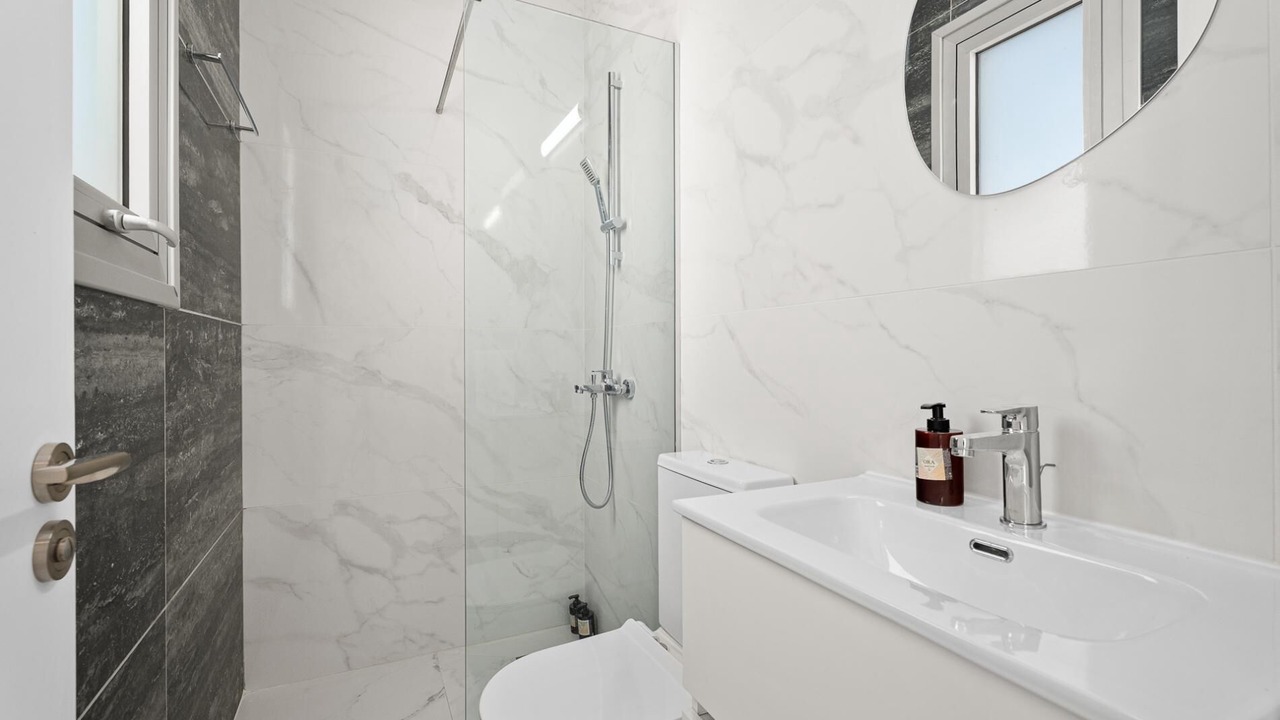 Photo of Bathroom in Paralimni