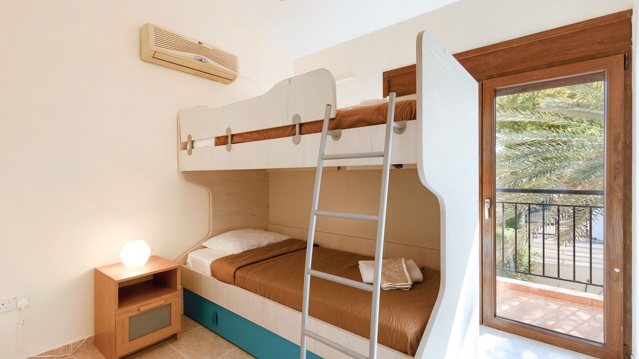 Photo of Bedroom in Prodromi
