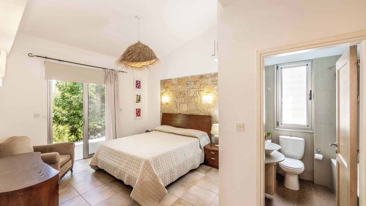 Photo of Bedroom in Giolou