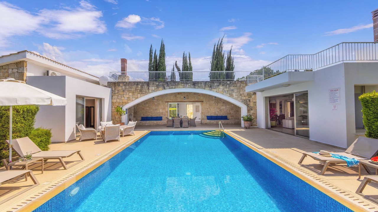 Photo of Outdoor in Giolou