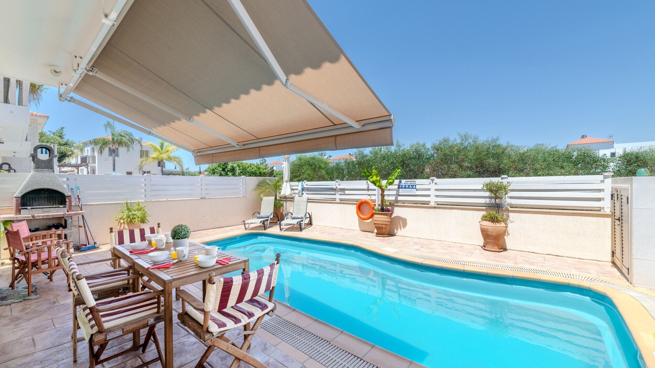 Photo of Outdoor in Pernera