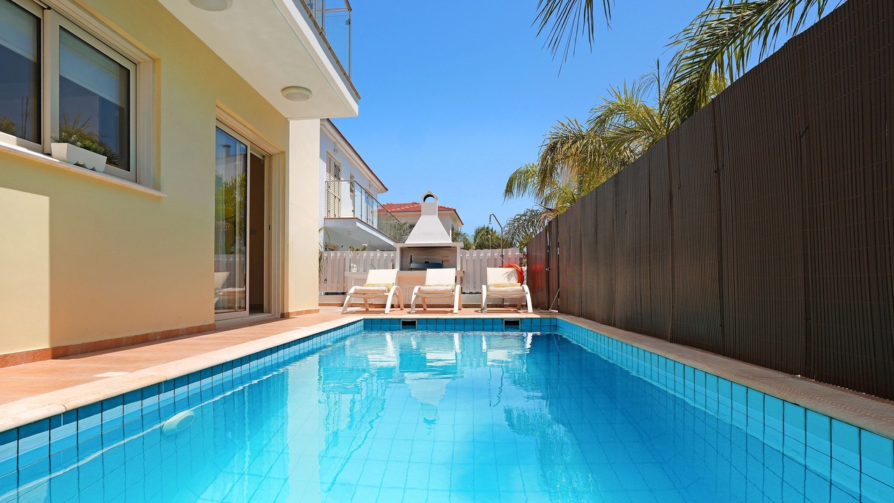 Photo of Outdoor in Pernera