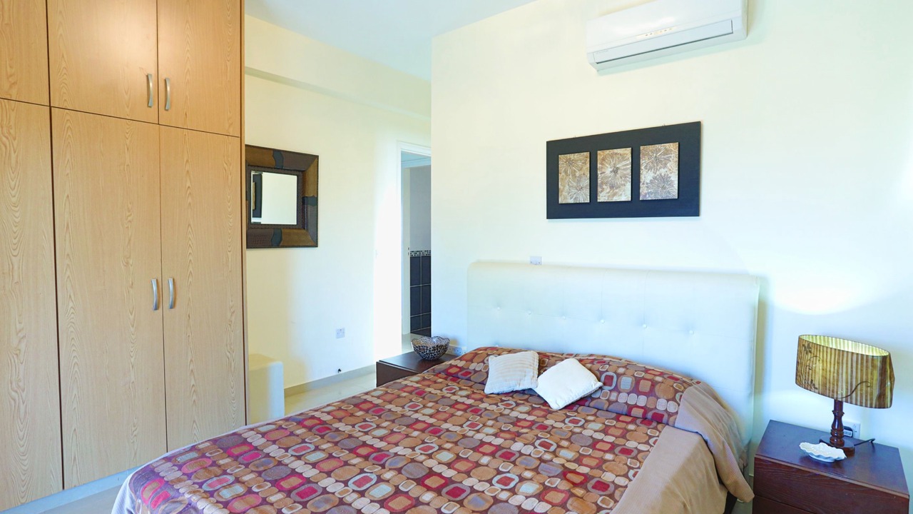 Photo of Bedroom in Latchi