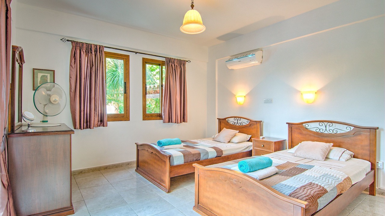 Photo of Bedroom in Polis