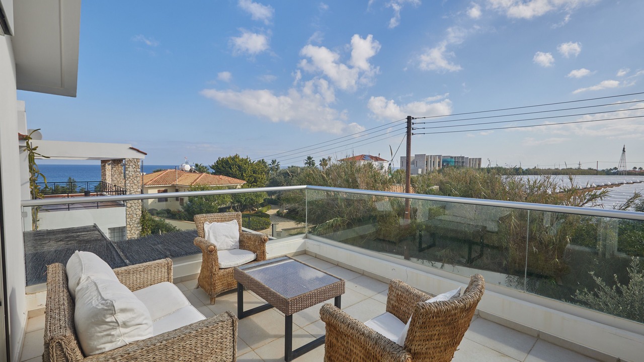Photo of Patio Balcony in Cape Greko