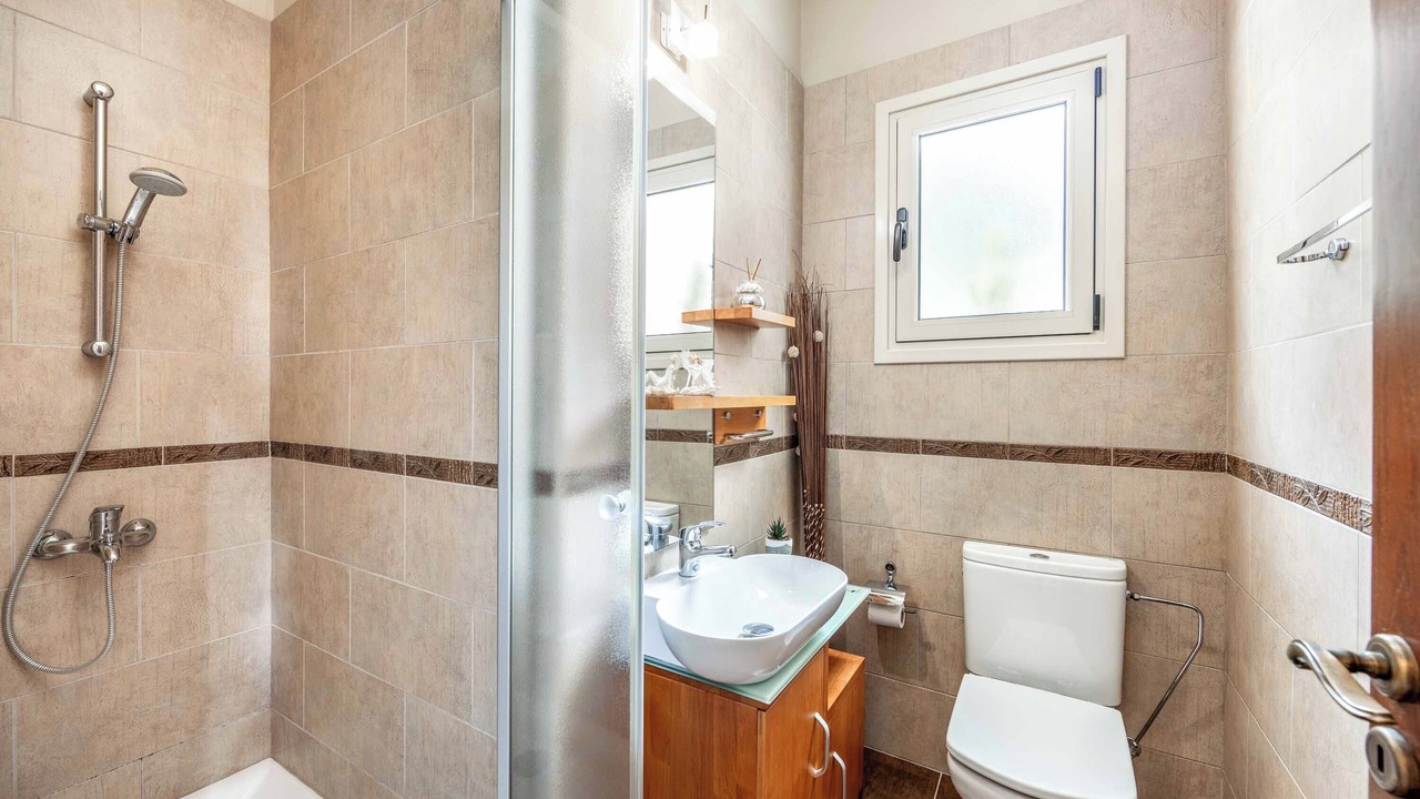 Photo of Bathroom in Argaka