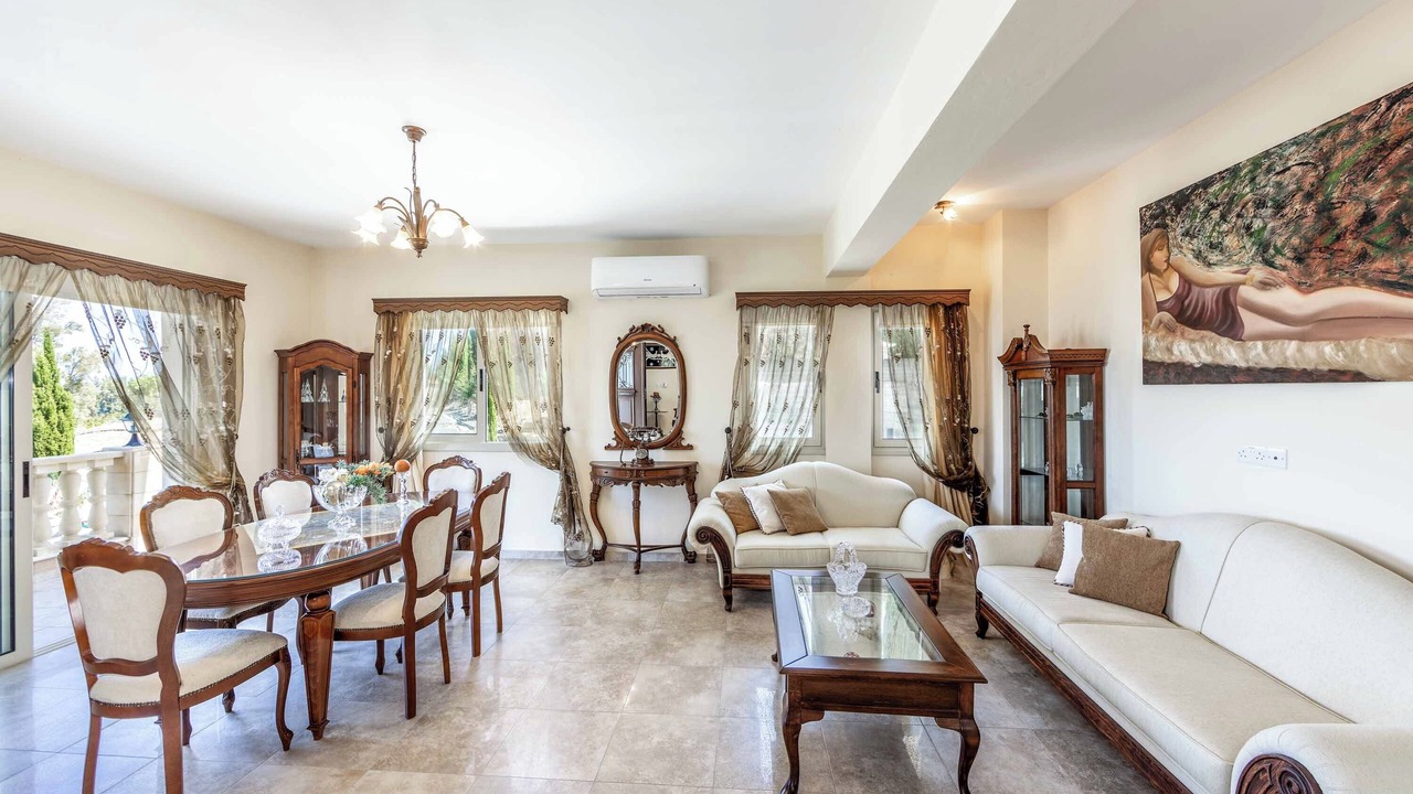 Photo of Livingroom in Argaka