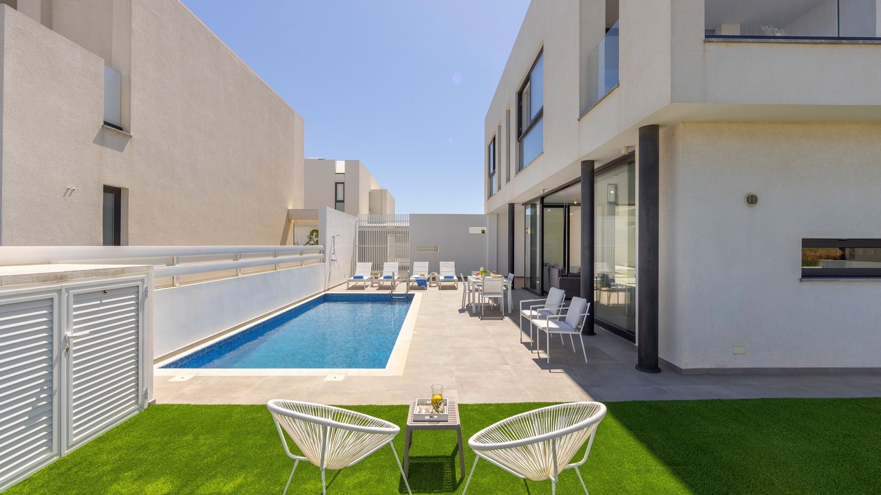 Photo of Outdoor in Pernera