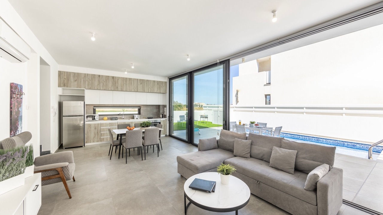 Photo of Livingroom in Pernera