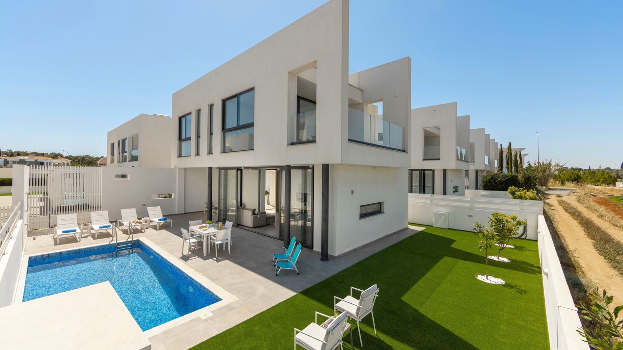Photo of Outdoor in Pernera