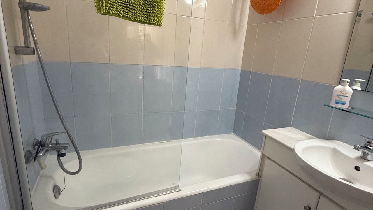 Photo of Bathroom in Polis