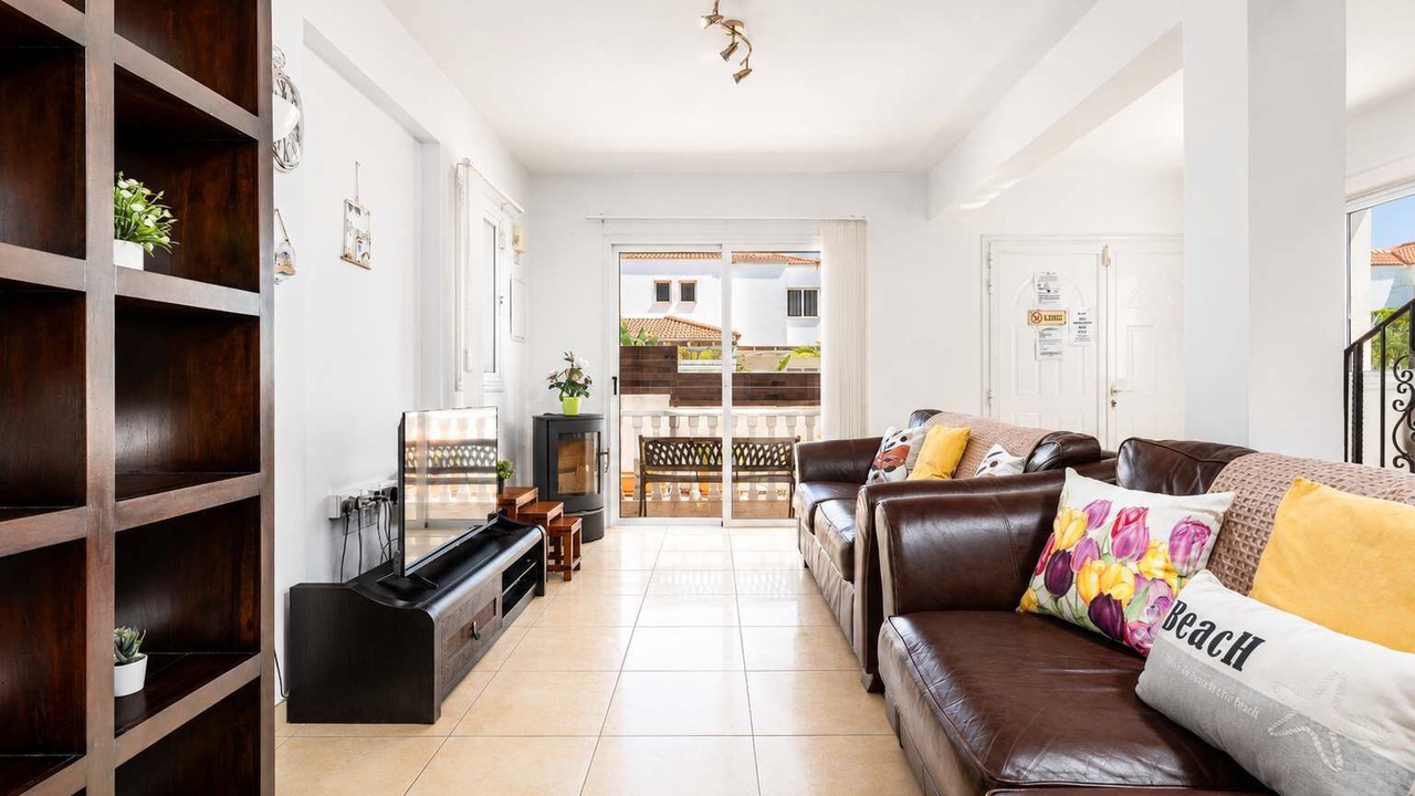 Photo of Livingroom in Ayia Napa