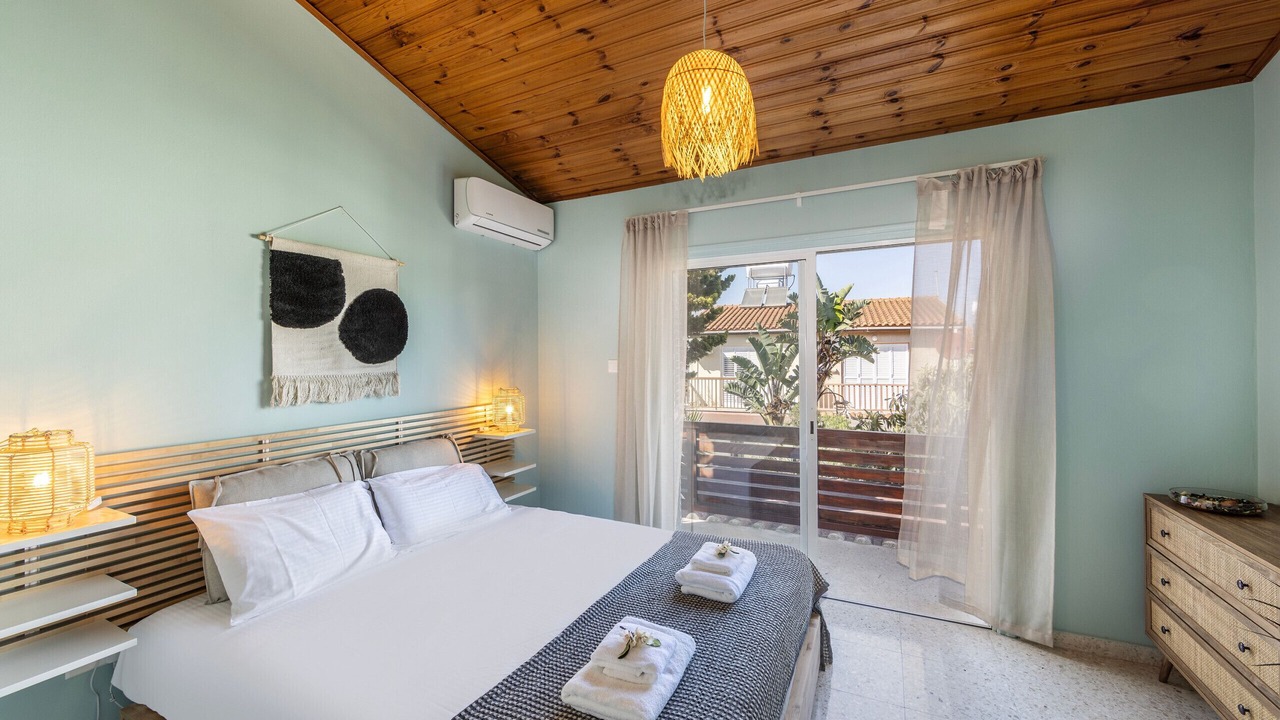 Photo of Bedroom in Pervolia