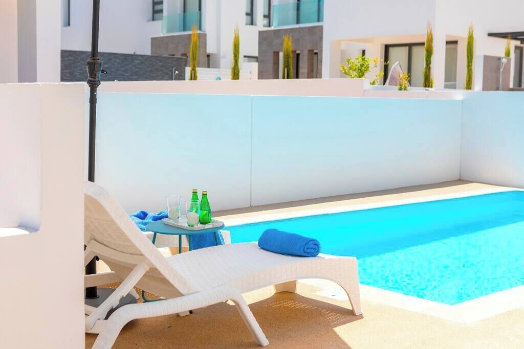 Photo of Outdoor in Kapparis