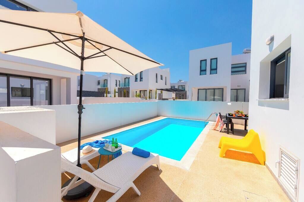 Photo of Outdoor in Kapparis