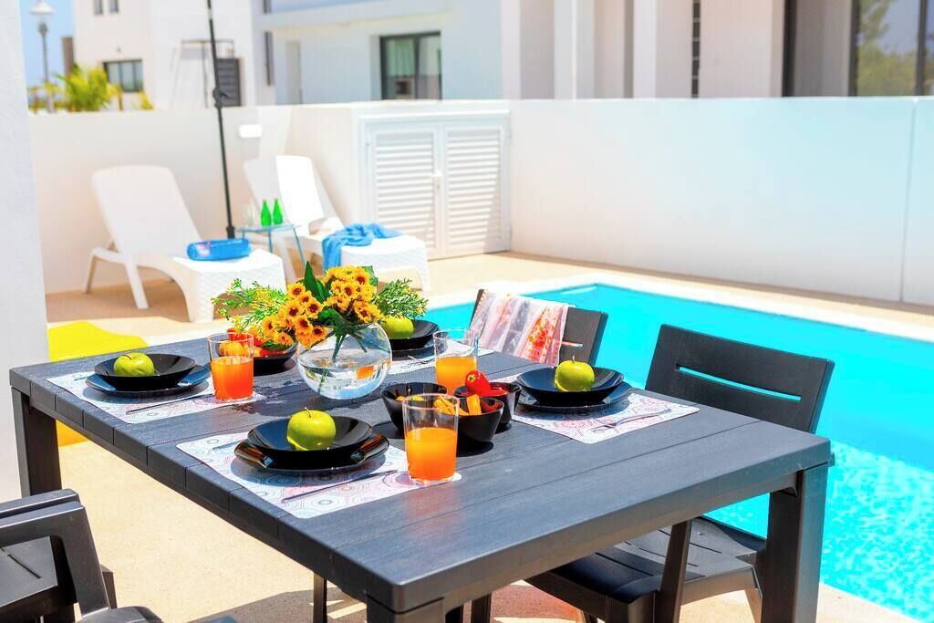 Photo of Outdoor in Kapparis