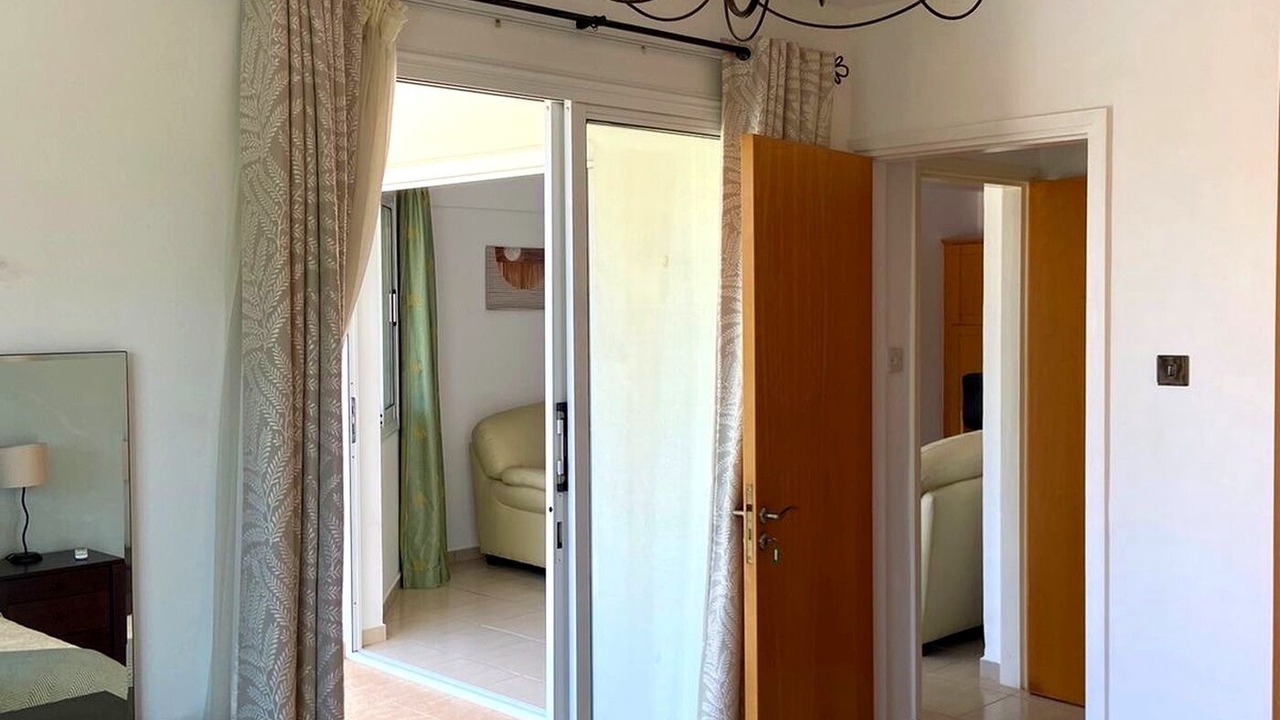 Photo of Bedroom in Peyia Town