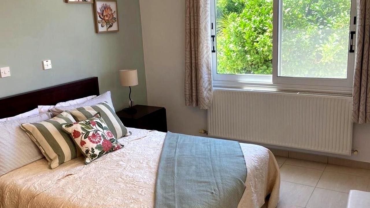Photo of Bedroom in Peyia Town