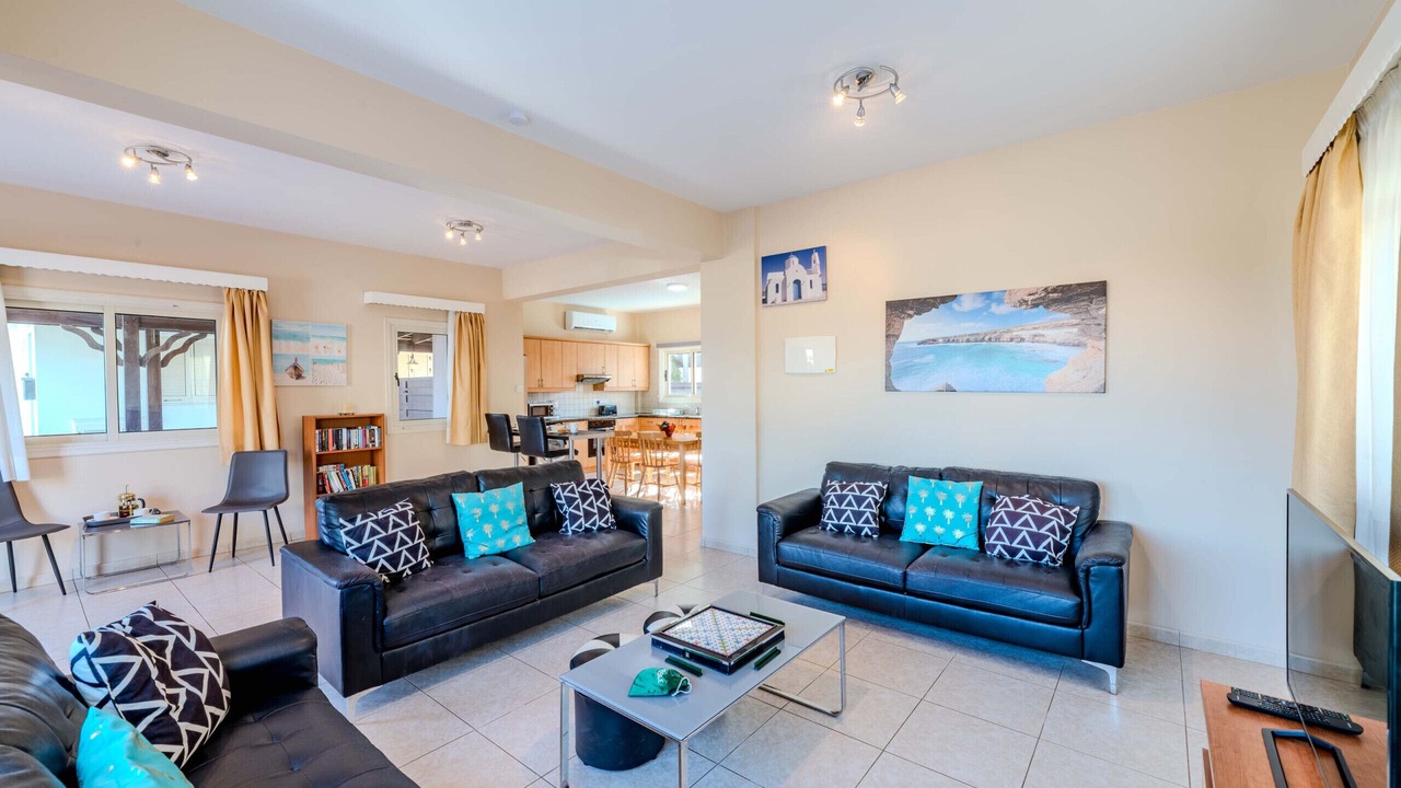Photo of Livingroom in Pernera