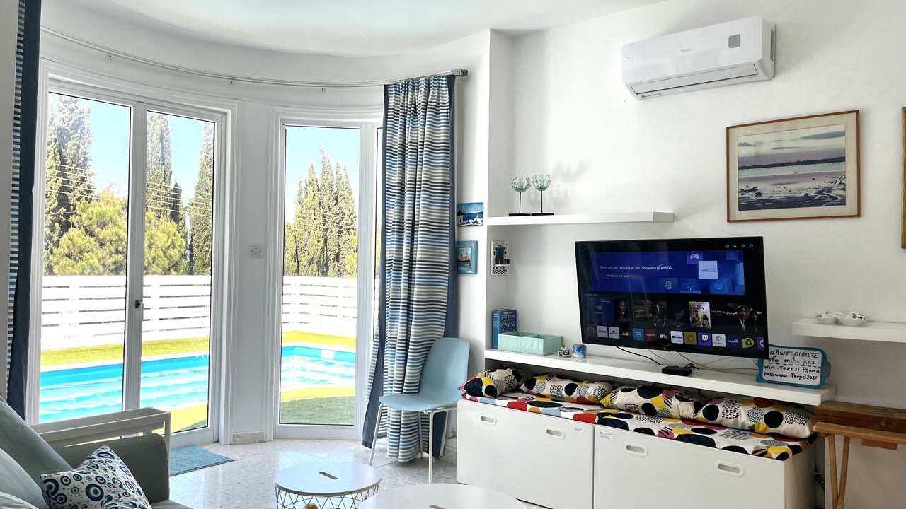 Photo of Livingroom in Protaras