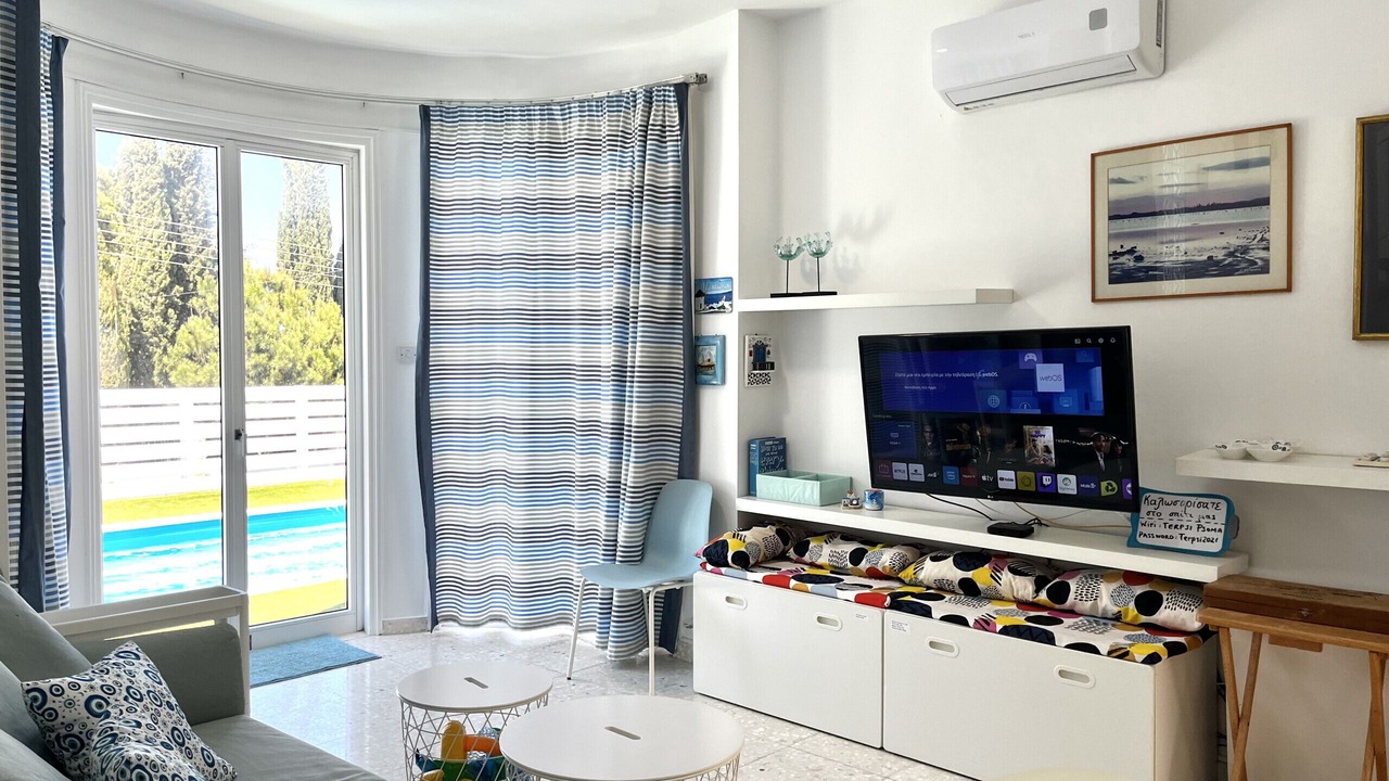 Photo of Livingroom in Protaras