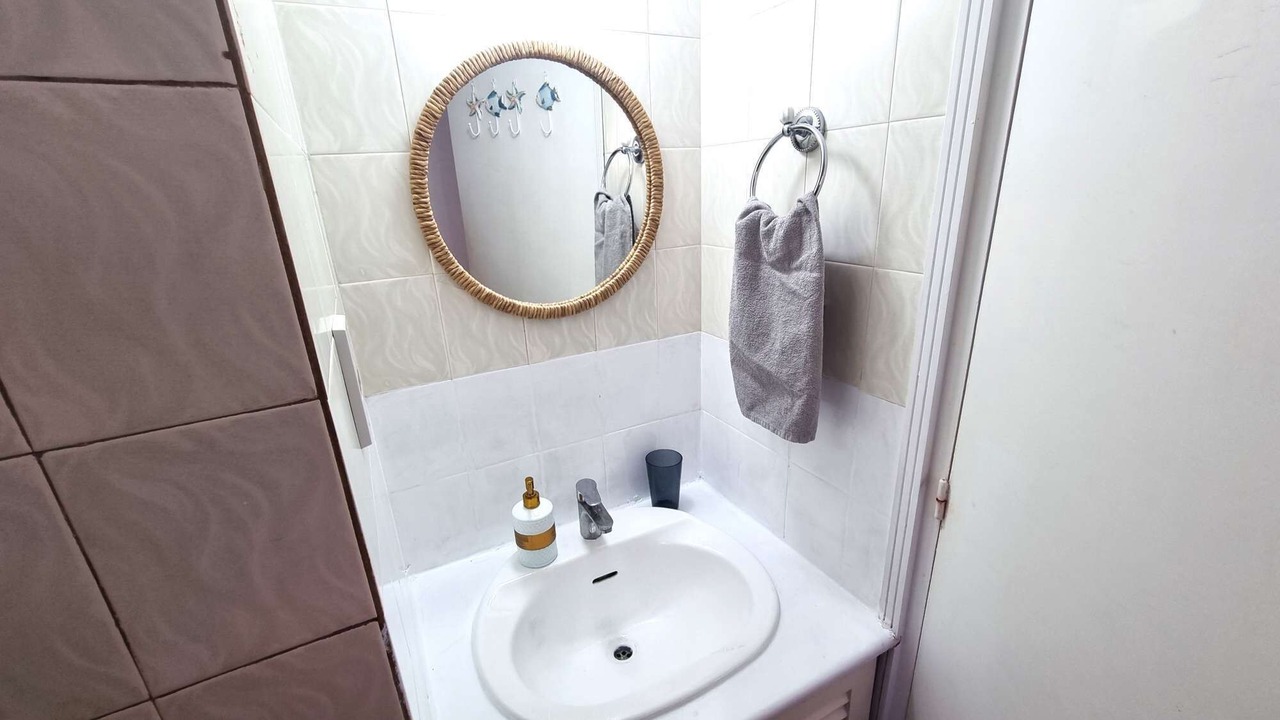 Photo of Bathroom in Skala