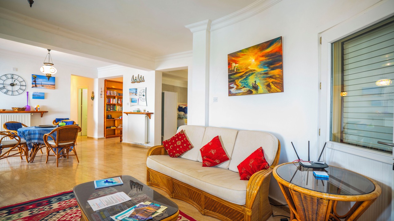 Photo of Livingroom in Kyrenia District