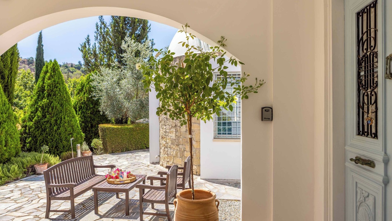 Photo of Patio Balcony in Giolou