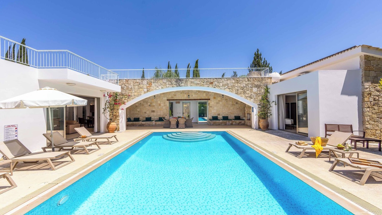 Photo of Outdoor in Giolou