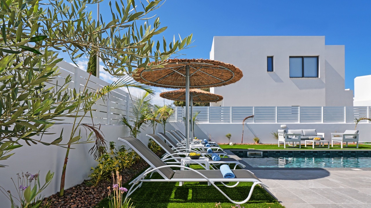 Photo of Outdoor in Pernera