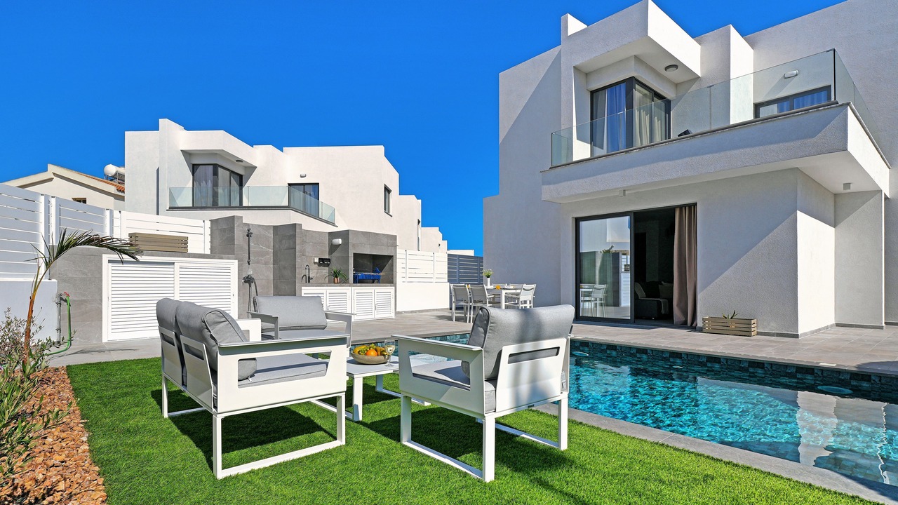 Photo of Outdoor in Pernera