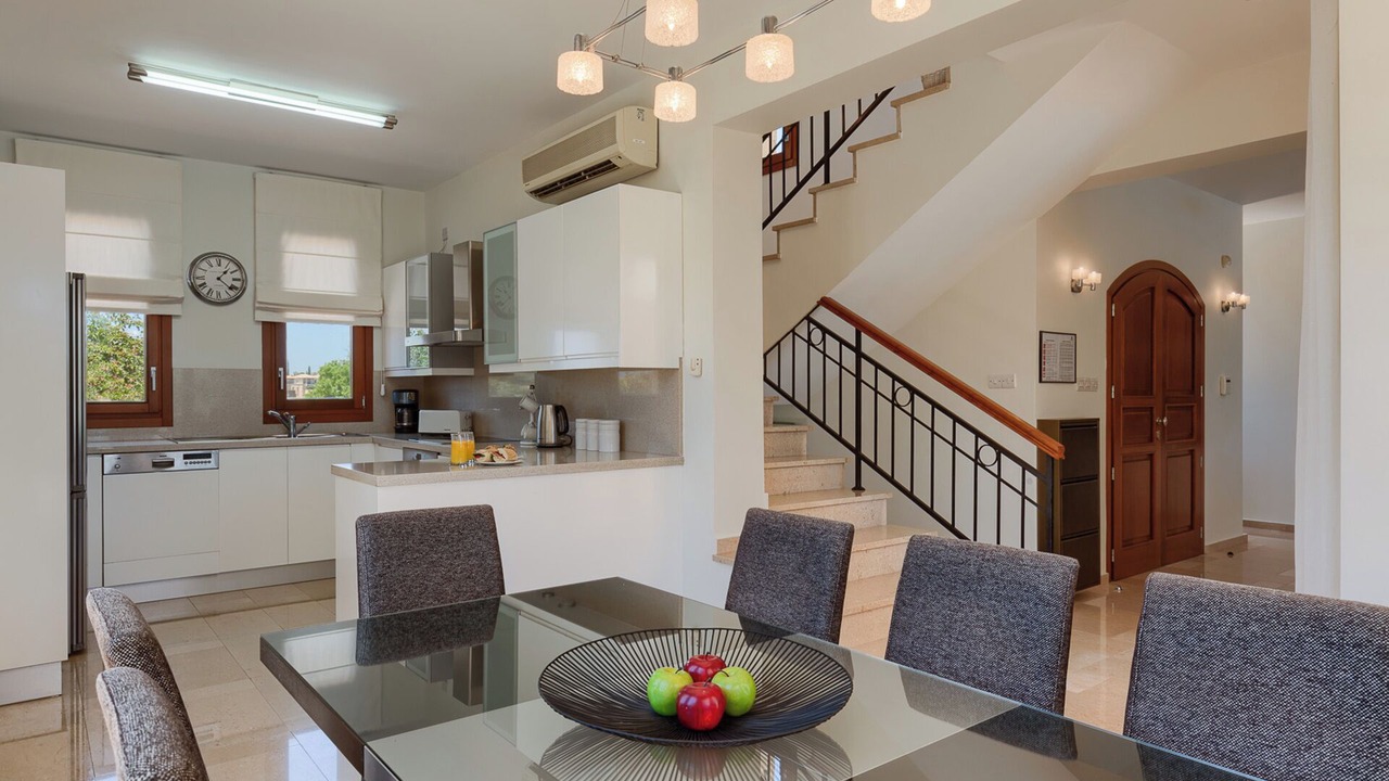 Photo of Others in Aphrodite Hills