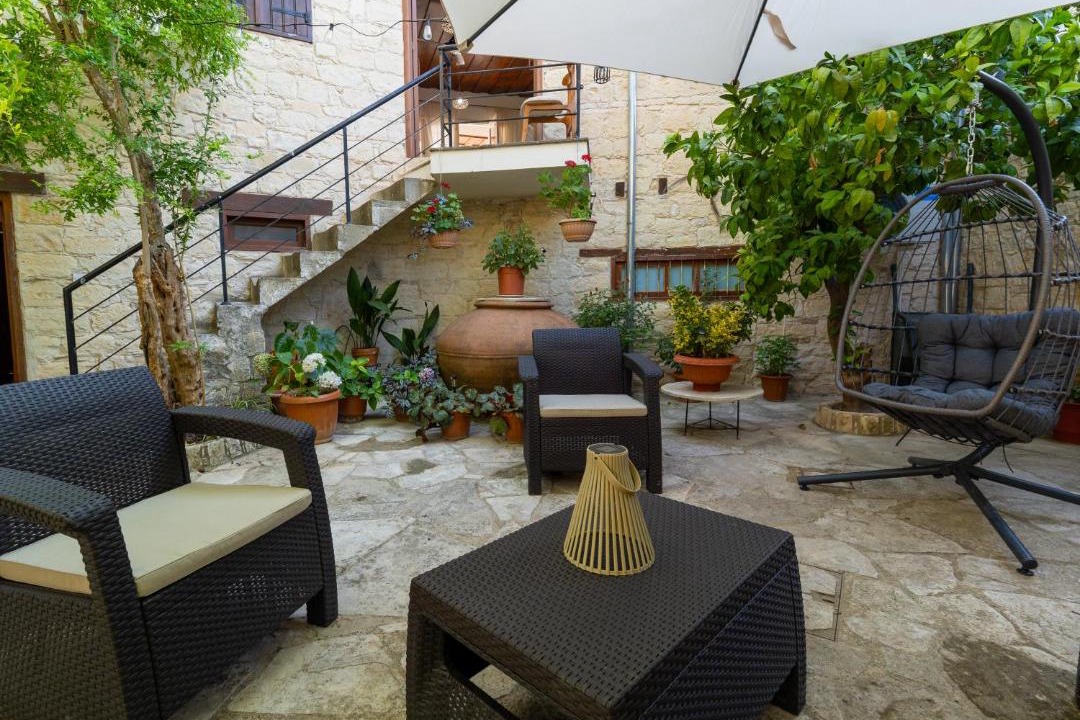 Photo of Patio Balcony in Arsos