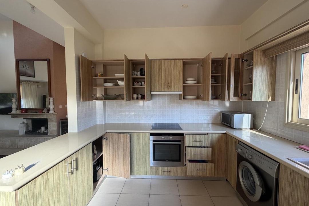 Photo of Kitchen in Latchi