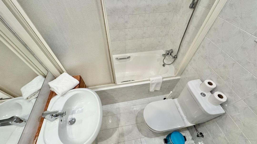 Photo of Bathroom in Neapolis