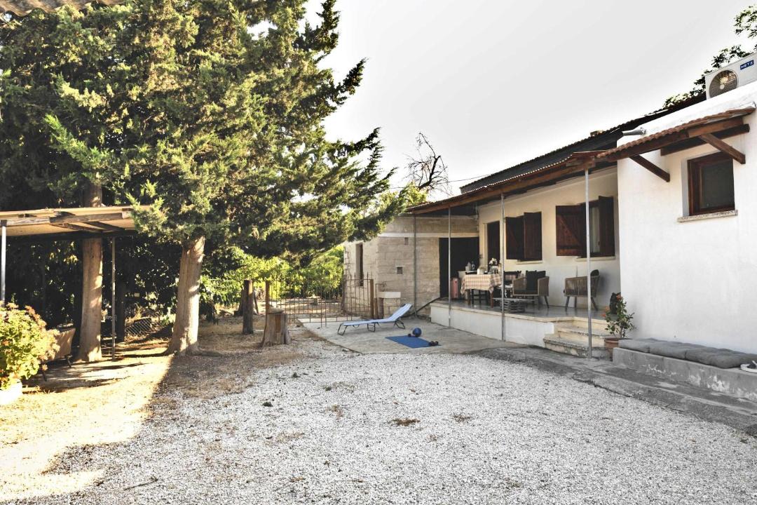 Photo of Others in Miliou