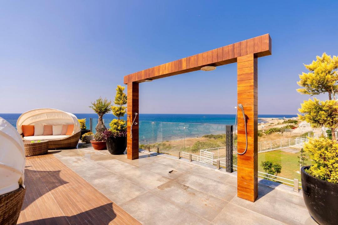 Photo of Patio Balcony in Esentepe